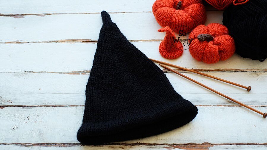 Halloween Witch Hat free knitting pattern