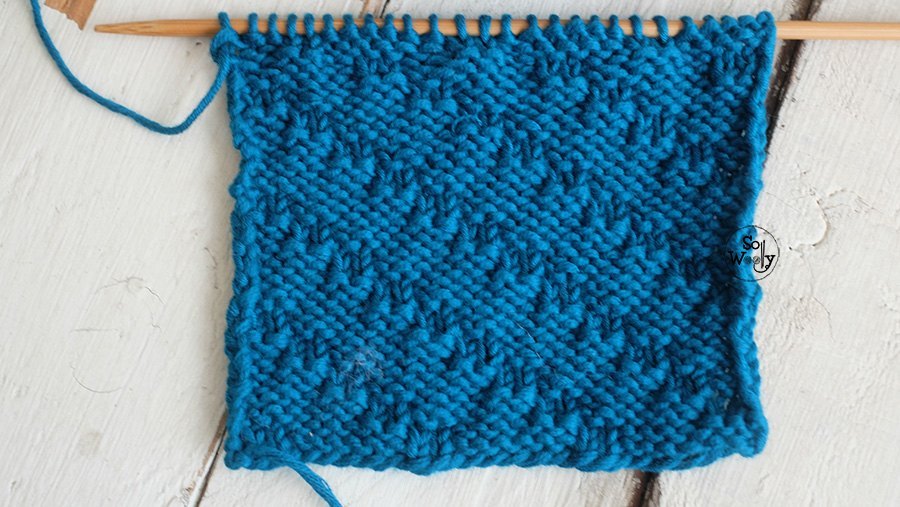 Little Diagonal Checks knitting stitch pattern and video tutorial
