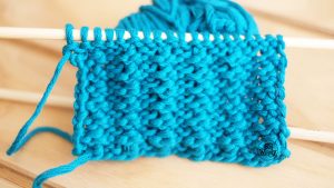 Knitting stitches online dictionary and video tutorials step by step