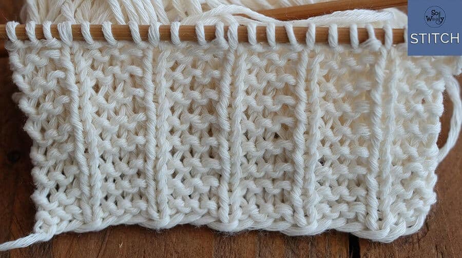 Blanket stitch knitting pattern: Easy and quick, ideal for beginners