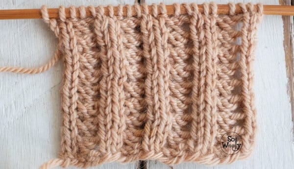 Feather Rib knitting pattern: A two-row repeat stitch - So Woolly | So ...