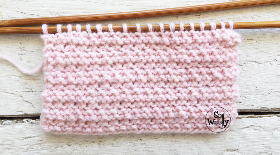Easy knitting stitch pattern for beginners: Chain stitch. So Woolly.