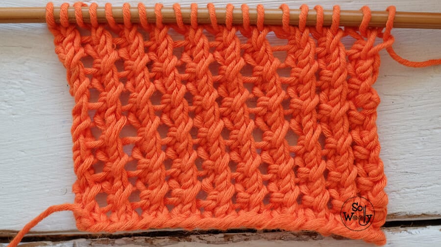 Easy two-row lace knitting stitch pattern tutorial. So Woolly.