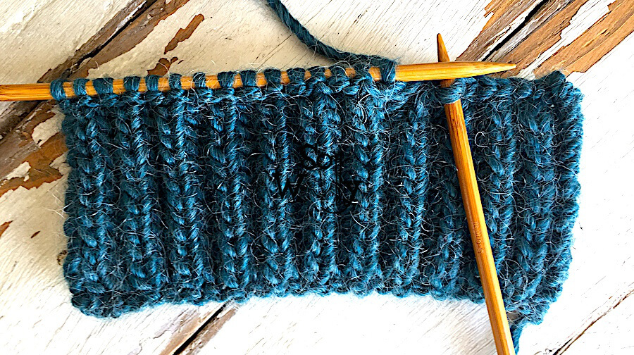 Fisherman's Rib knitting pattern for beginners. So Woolly.