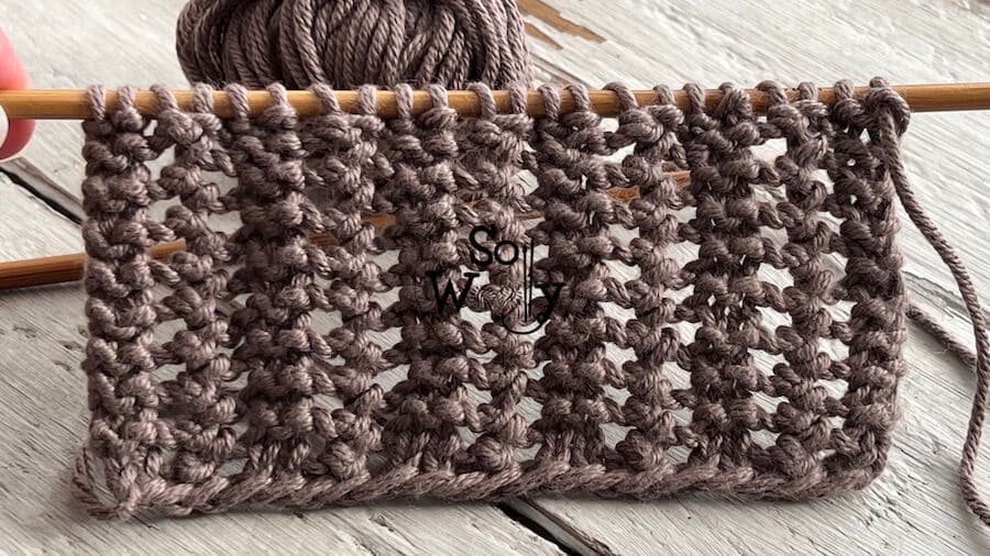 Edelweiss stitch knitting pattern: Easy, reversible, and it doesn't curl!