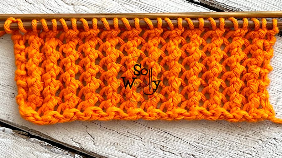 Mock Turkish stitch lace knitting pattern. So Woolly