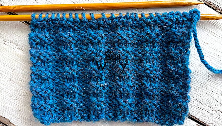 Thermal stitch knitting pattern reversible