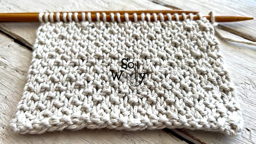 How to knit the Drizzle stitch pattern step by step