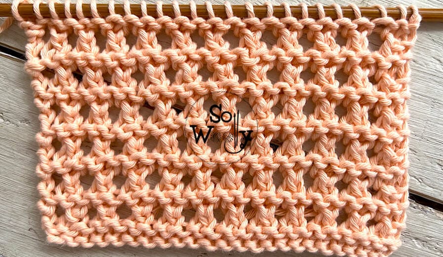 Eyelet rows knitting stitch pattern and video tutorial. So Woolly.