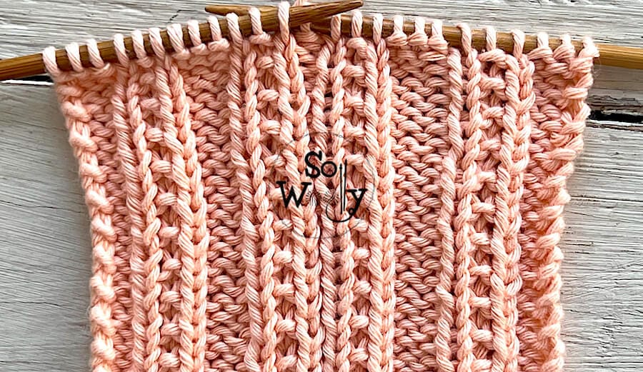 How to knit an easy two-row repeat pattern (written instructions + video tutorial). So Woolly.