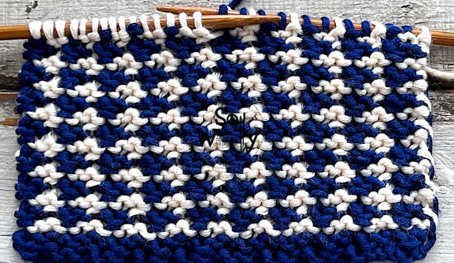 https://sowoolly.net/wp-content/uploads/2022/10/How-to-knit-with-colors-step-by-step.jpg