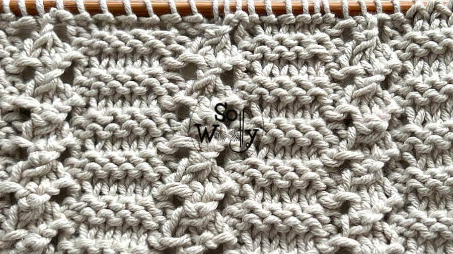 How to knit the Clover stitch pattern written instructions and video tutorial