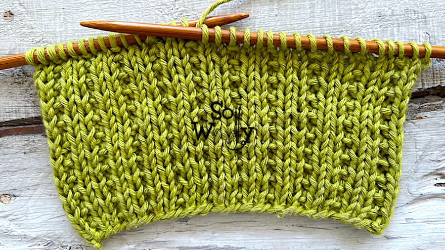 How to knit the Chestnut stitch pattern (4 rows only!) - So Woolly 