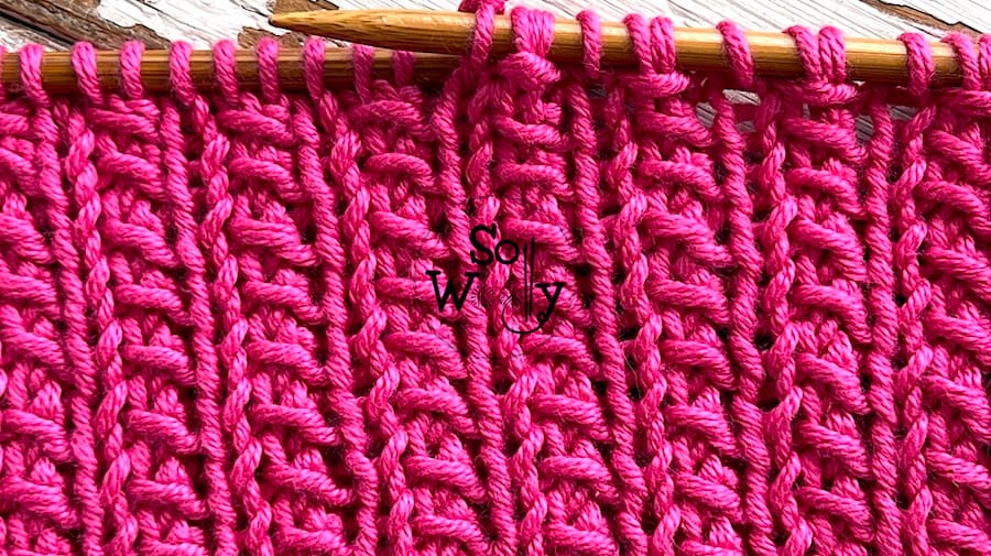 How to knit a textured stitch pattern in just two rows