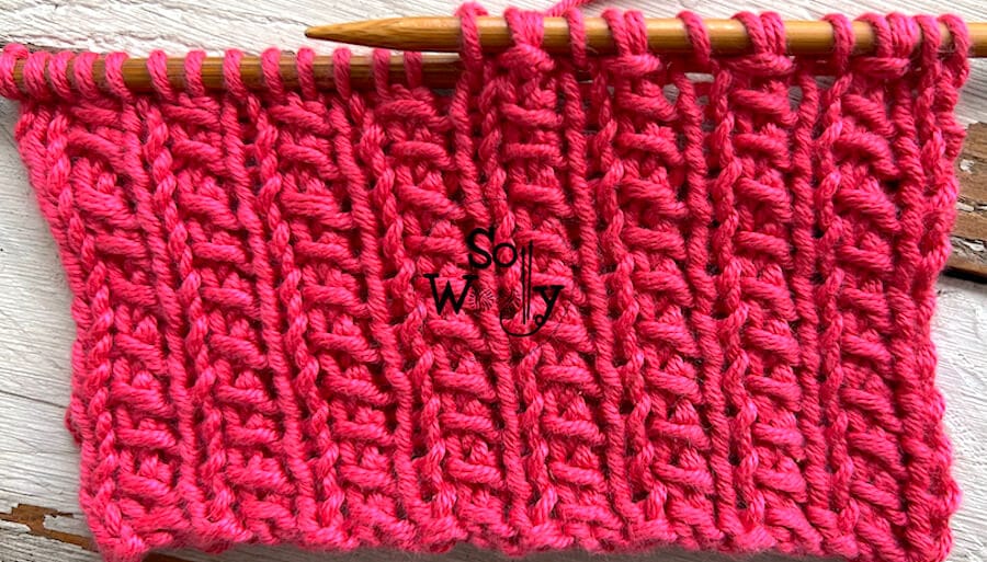 Textured stitch knitting pattern in two rows. So Woolly.