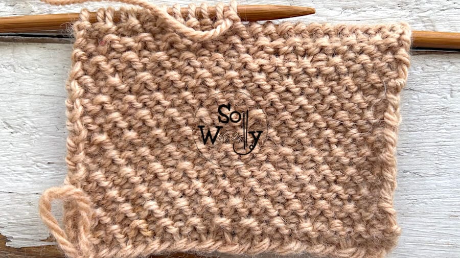 How to knit the Chestnut stitch pattern (4 rows only!) - So Woolly 