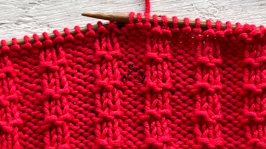 How to knit the Pique Rib stitch 2
