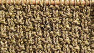 How to knit an easy knit and purl stitch for edges or borders
