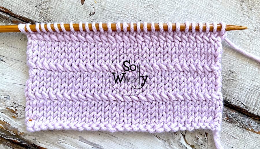 How to knit the Stockinette stitch with a cross seam effect pattern and tutorial. So Woolly.