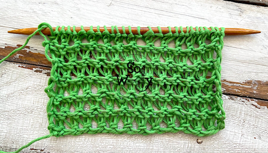How to knit a Lace Background stitch pattern (wrong side of the work). So Woolly.