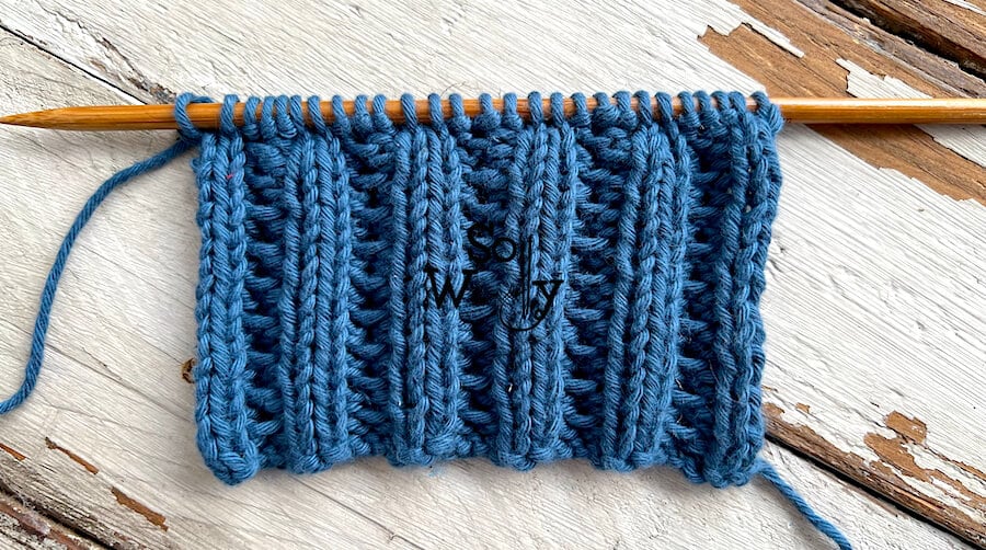 How to knit a very special Rib stitch (two rows only!)