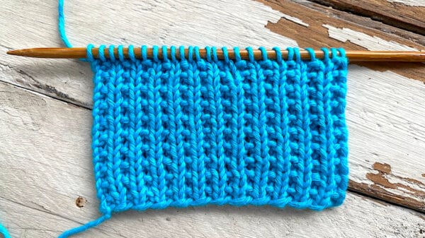 How to knit the Garter Rib stitch, great for beginners