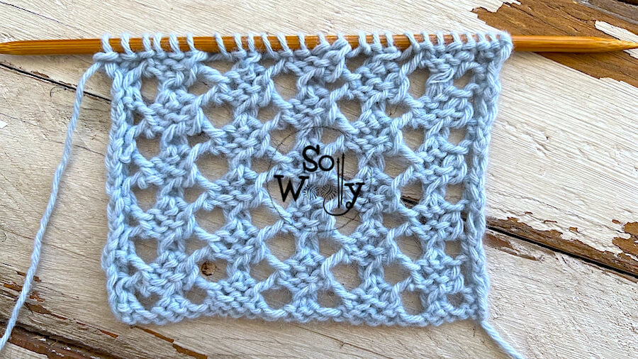 How to knit a Fancy Lace stitch (wrong side of the work). So Woolly.