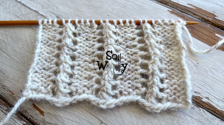 How to knit an easy two-row repeat lace stitch pattern