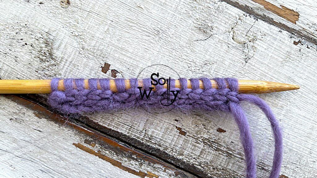 How to knit the I-Cord Cast-On Method (wrong side of the work). So Woolly.