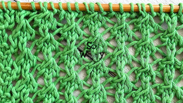 How to knit the Rose stitch pattern (4 rows only!)