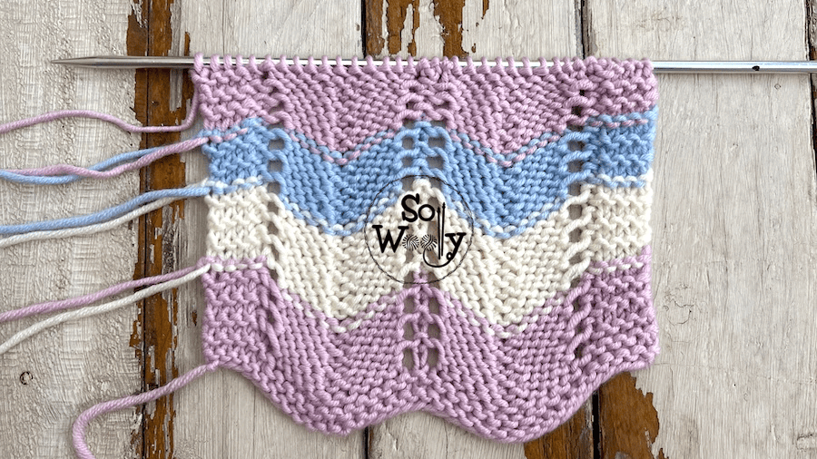 How to knit a super easy Chevron stitch pattern (wrong side of the work). So Woolly.