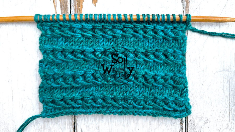 How to knit the Double Horizontal Chain stitch (pattern and video tutorial). So Woolly.
