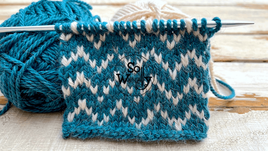 The easy way to wrap floats (+ 1 Fair Isle Knitting Pattern)