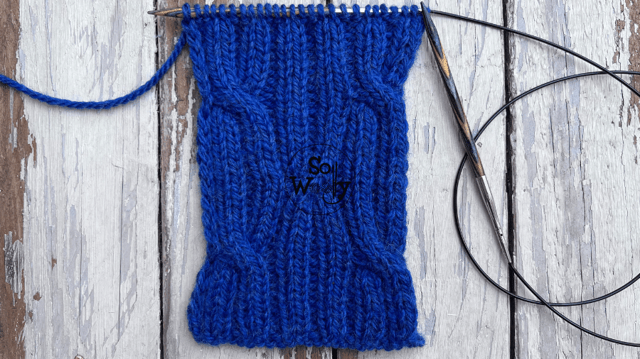 reversible cable knit stitch lays flat
