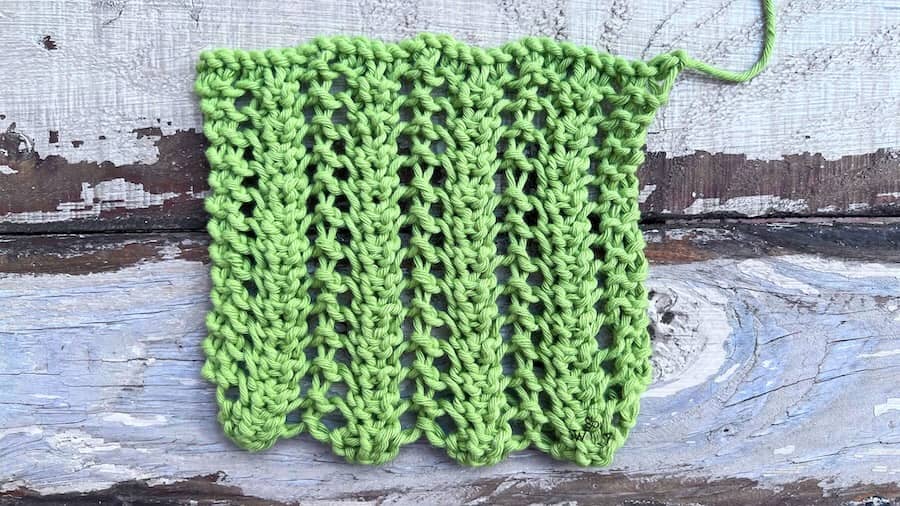 easy lace stitch two rows